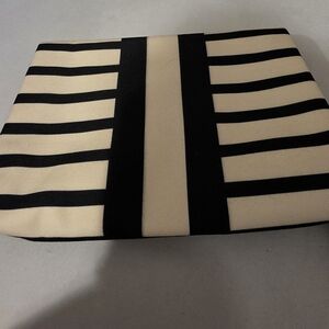 Pink Summer & Rose Fold Over Zipper/Magnet Clutch - Black Tassel Zip New